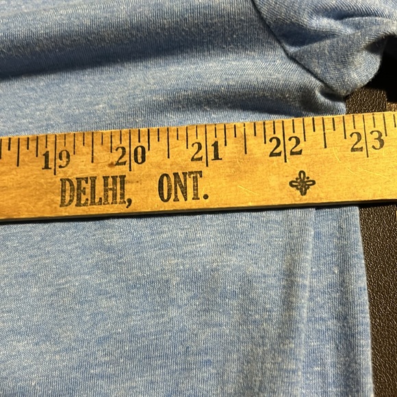 Howies Hockey T tee shirt - Picture 6 of 8